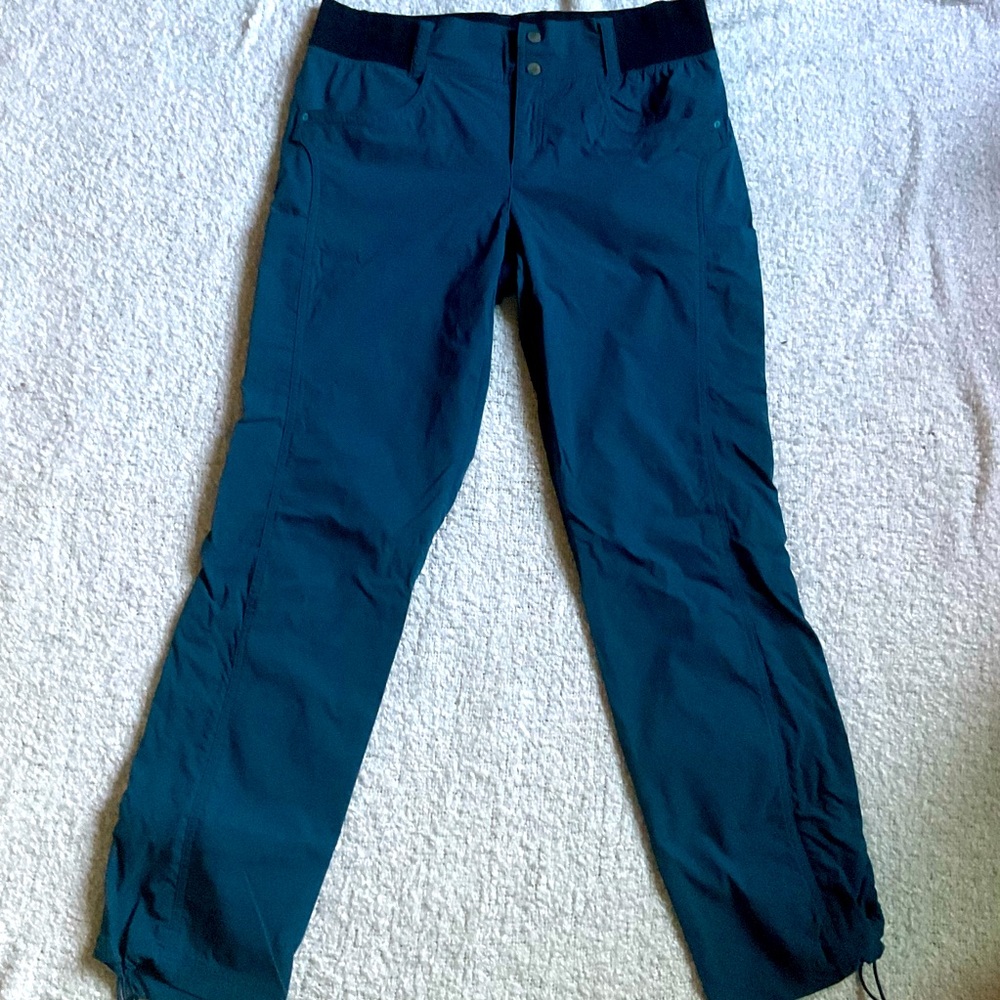 Title Nine Clamber Adjustable Pants Size 8